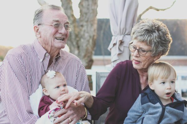 Inheritance grandparents with their grandchildren